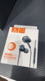 earphone
